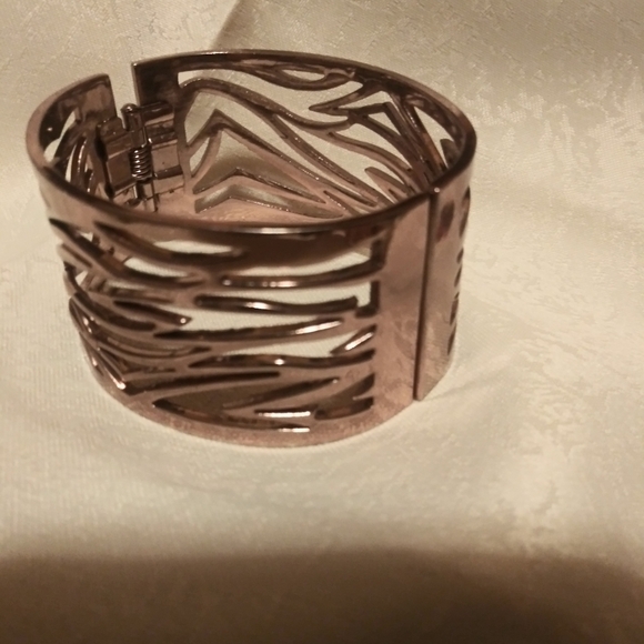 Jewelry - Rose Bronze Wrist Cuff